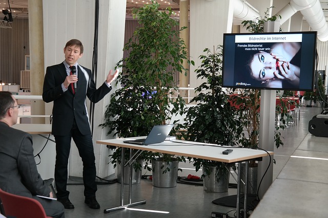 3 Benefits of Using Video for Employee Training